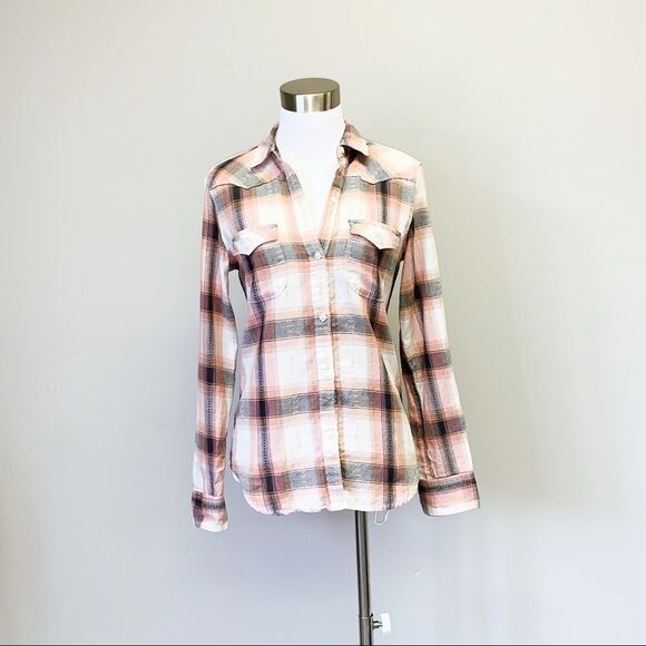 GAP plaid button up shirt - Picture 2 of 7